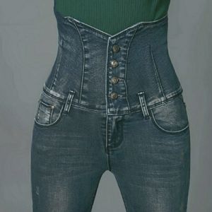 Skinny super high waisted corset type jeans